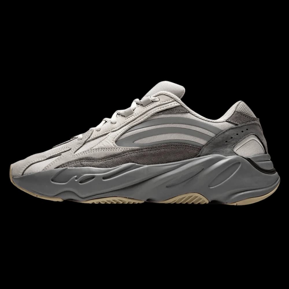 YEEZY 700 V2 — Shoes from Weidian
