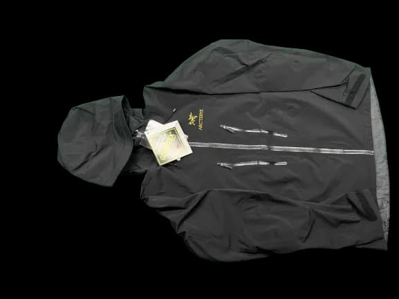 ARCTERYX JACKETS — product from Weidian, photo 3 of 4