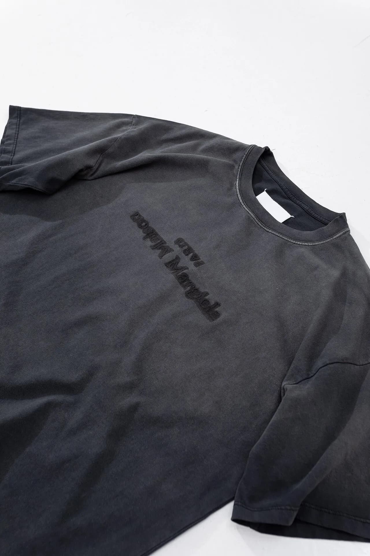 MAISON MARGIELA EMBROIDERED WASH T SHIRT — T-Shirts from Weidian