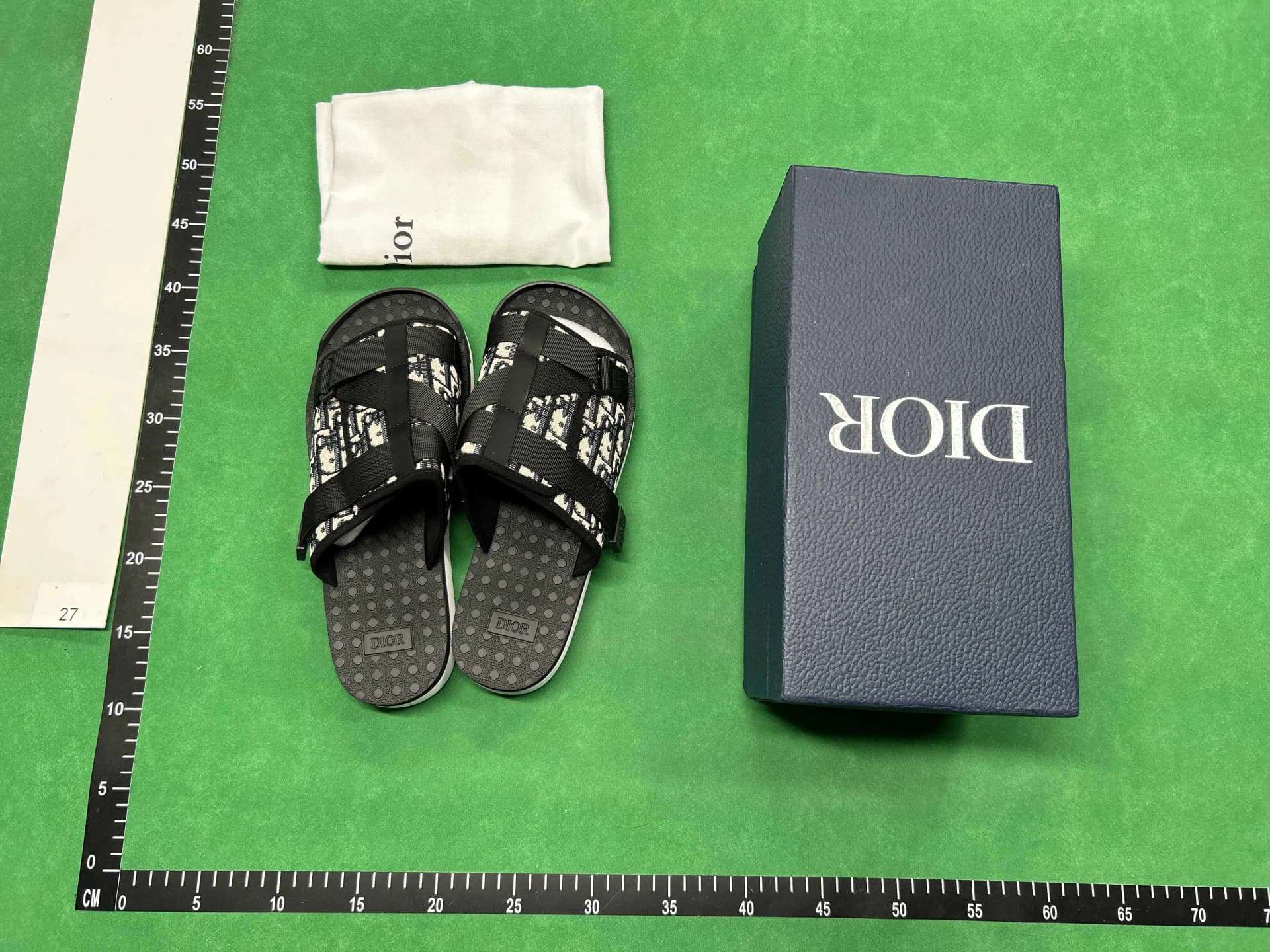 Dior Slides 1:1 — product from Taobao, photo 2 of 4