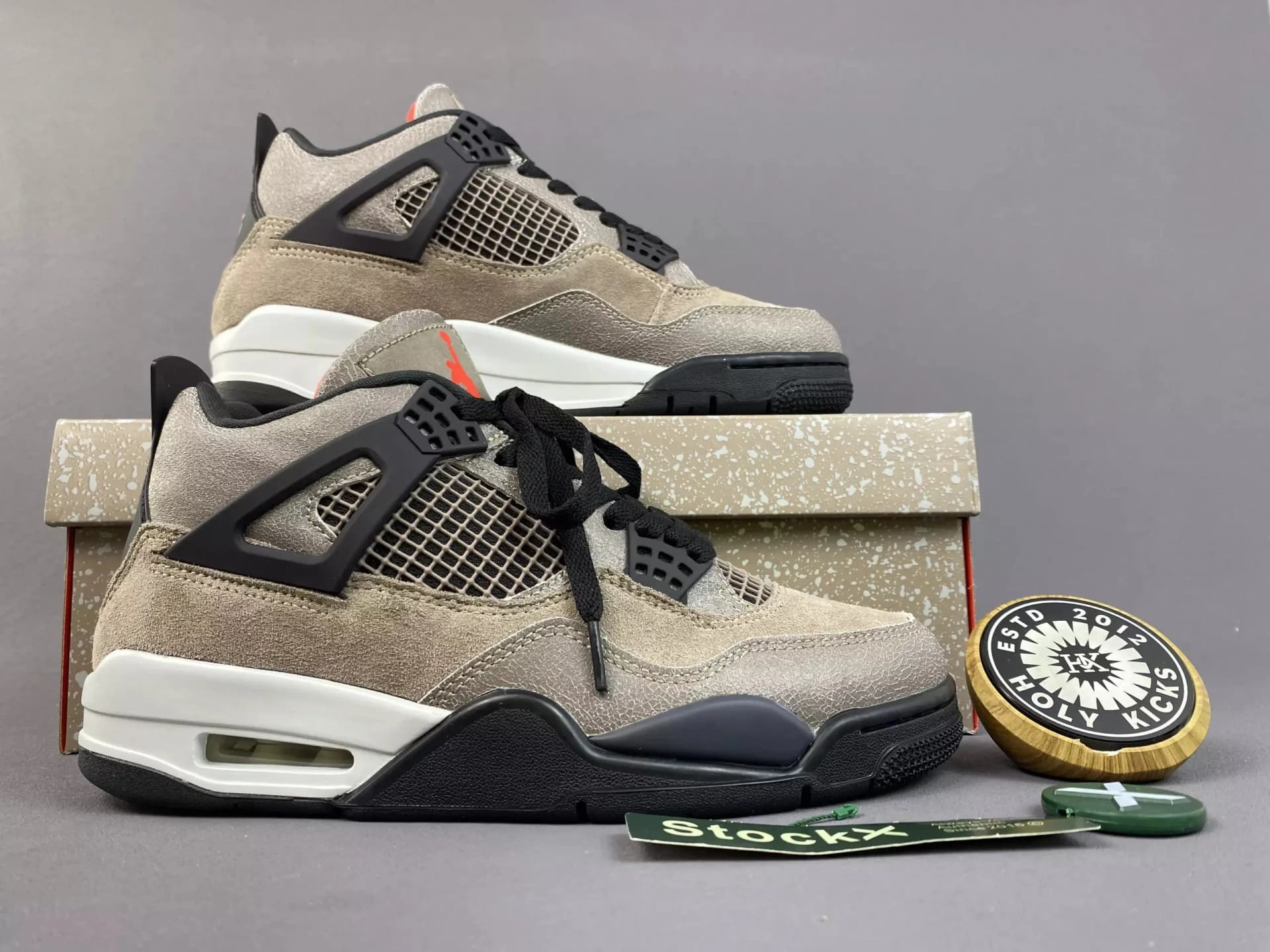 Jordan 4 Taupe Haze — Shoes from Weidian