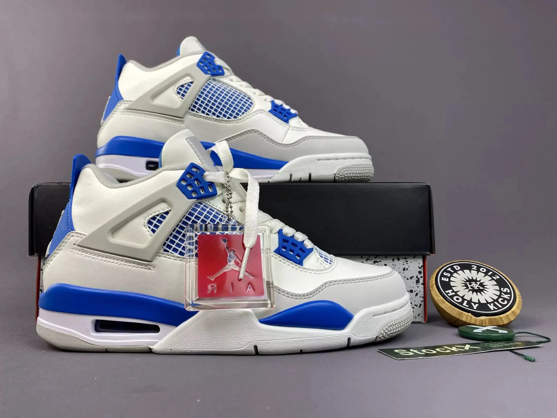 Jordan 4 Industrial Blue — Shoes from Weidian