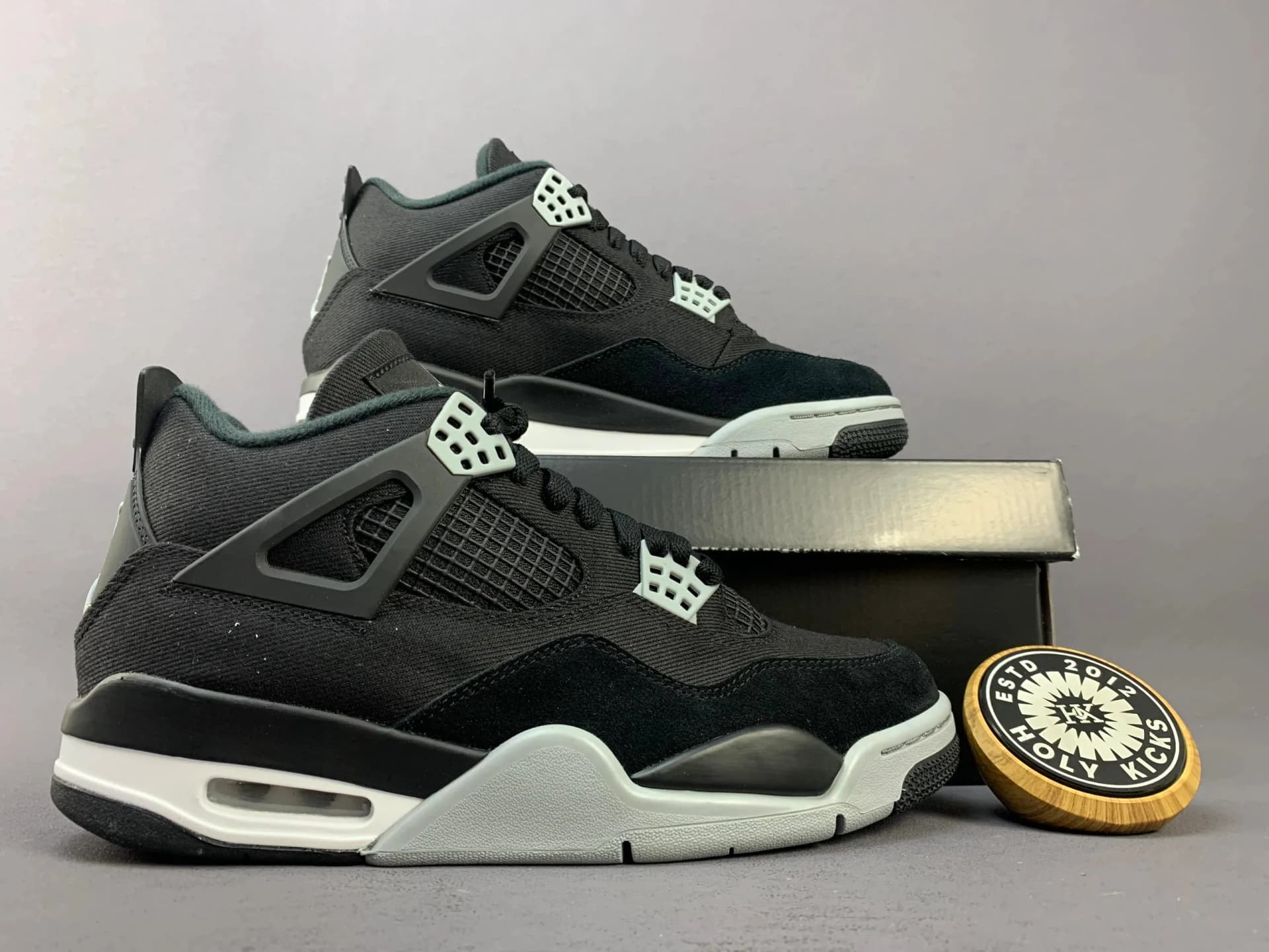 Jordan 4 Black Canvas — Shoes from Weidian