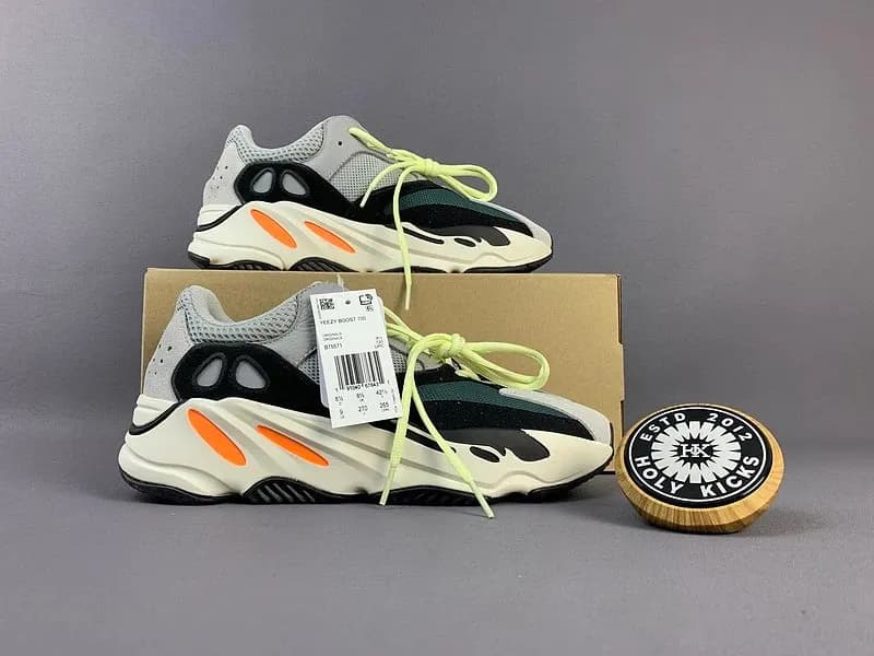 YEEZY 700 WAVERUNNER — Shoes from Weidian