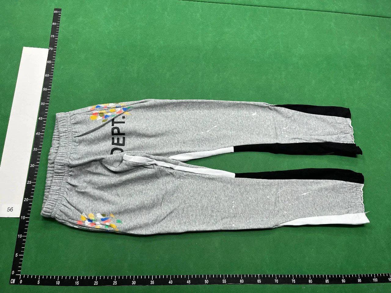 gallery dept flared — Pants from Weidian