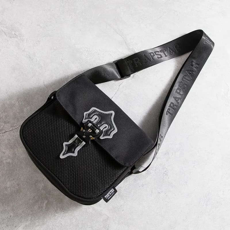 TRAPSTAR COLOURED BAG — Accessories from Taobao, photo 3 of 3