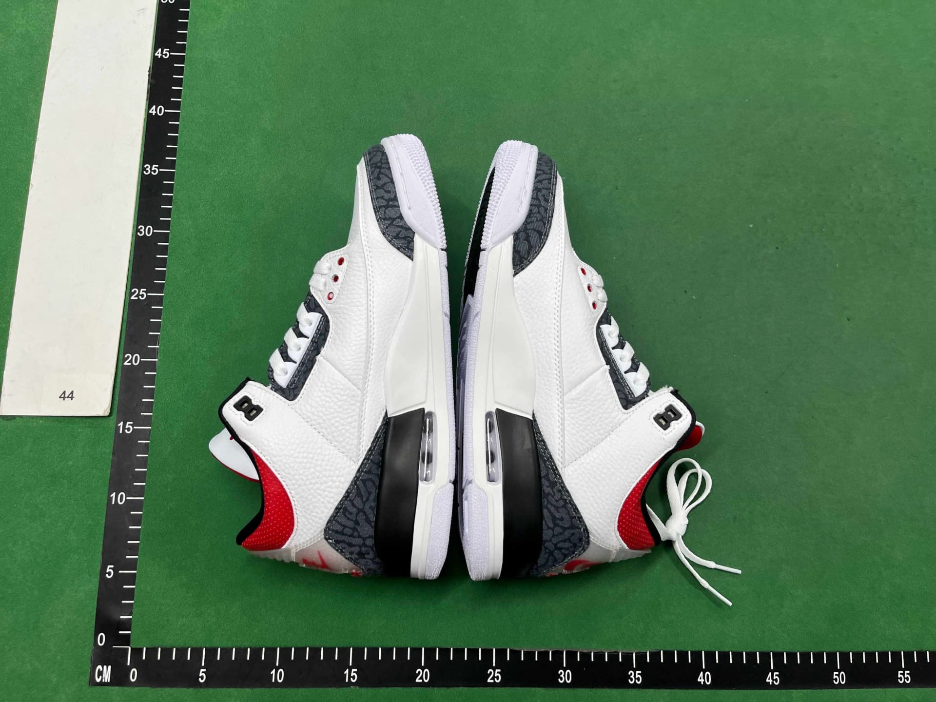 Jordan 3s — Shoes from Weidian