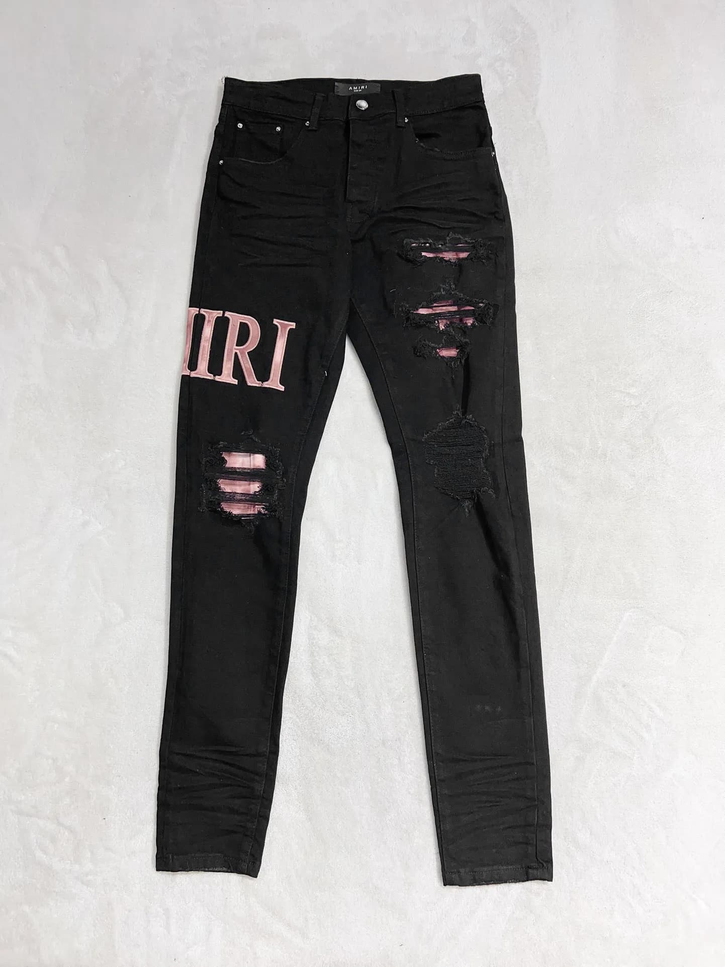 Blugi Amiri *MULTE MODELE* — Pants from Weidian