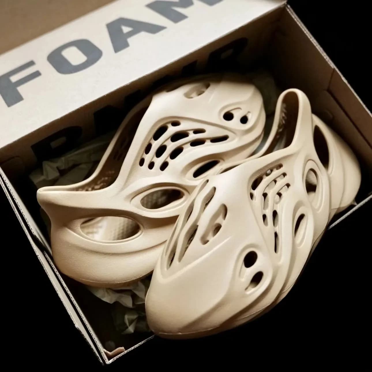 foam runners — product from Weidian, photo 2 of 3