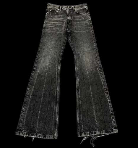 BALENCIAGA LOST TAPE FLARED JEANS from Taobao