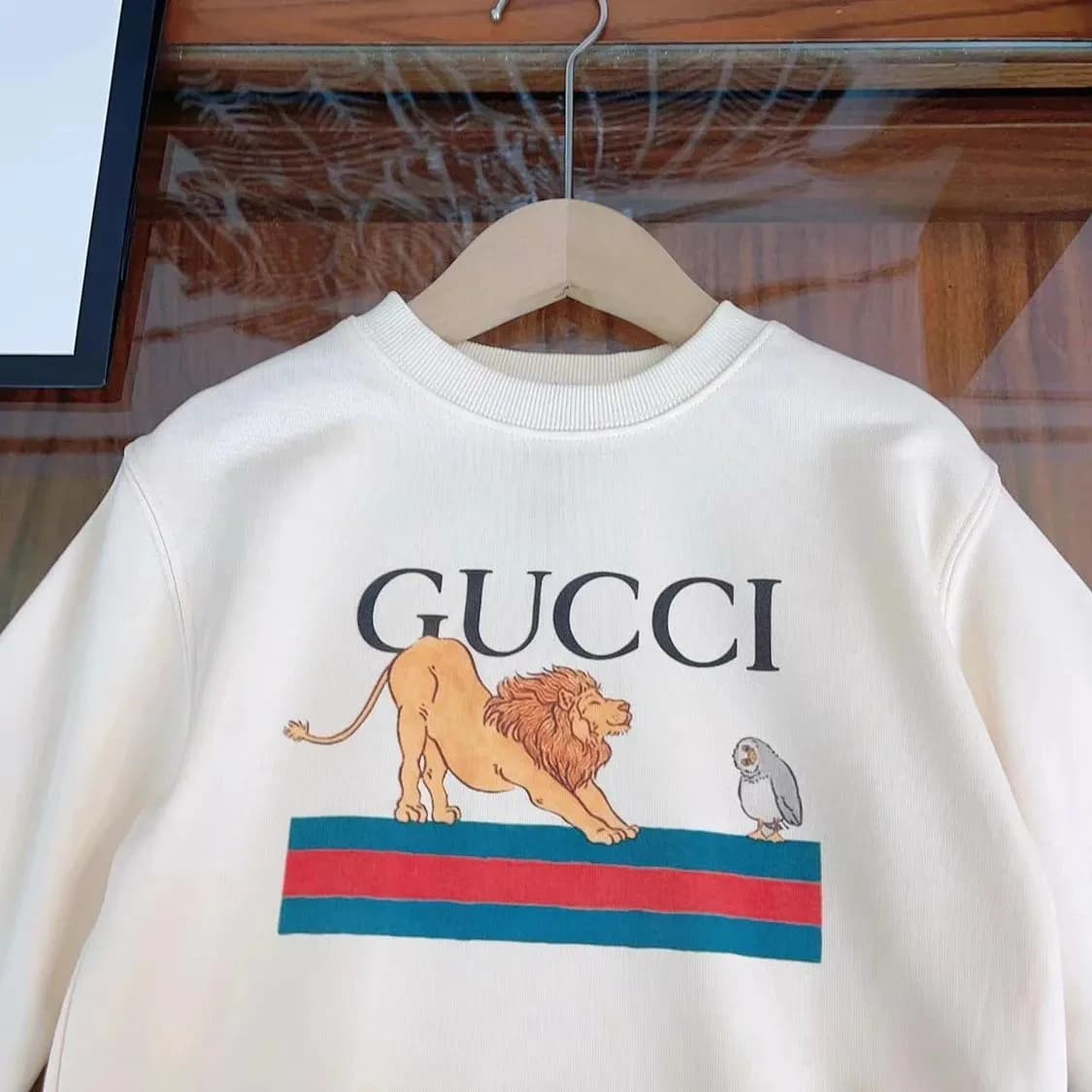 Gucci kids sizing sweater — Jackets from Weidian