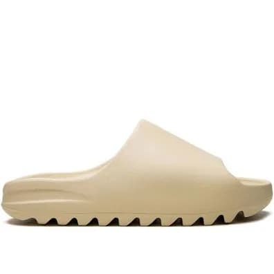 1:1 yeezy slides — product from Weidian, photo 2 of 3