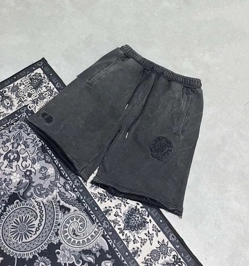 Chrome har shorts high quality — Pants from Weidian, photo 1 of 2