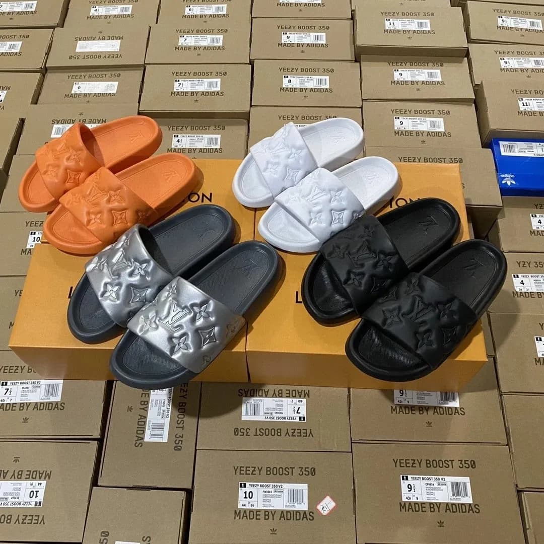 LV slippers — Shoes from Weidian