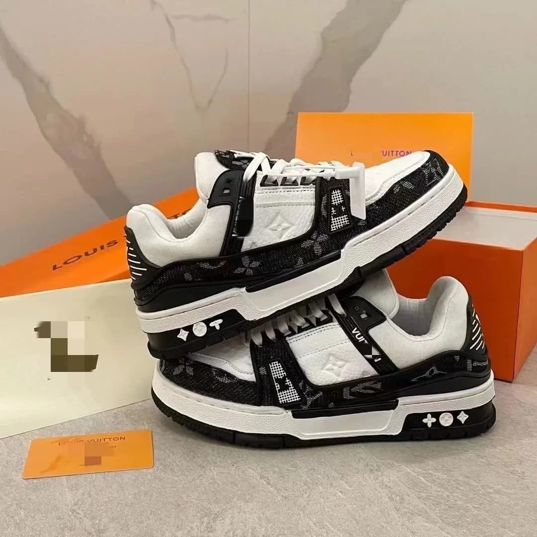 Lv budget Trainer shoes from Weidian
