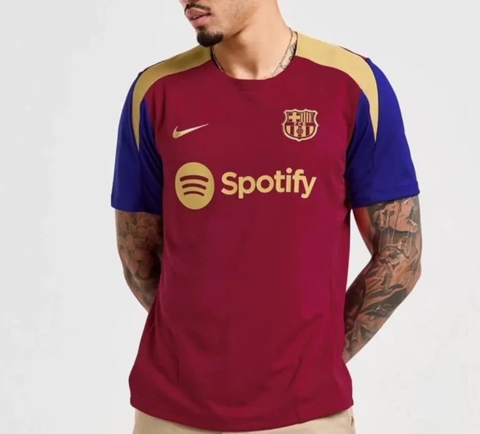 FCB STRIKE JERSEY — Jerseys from Weidian