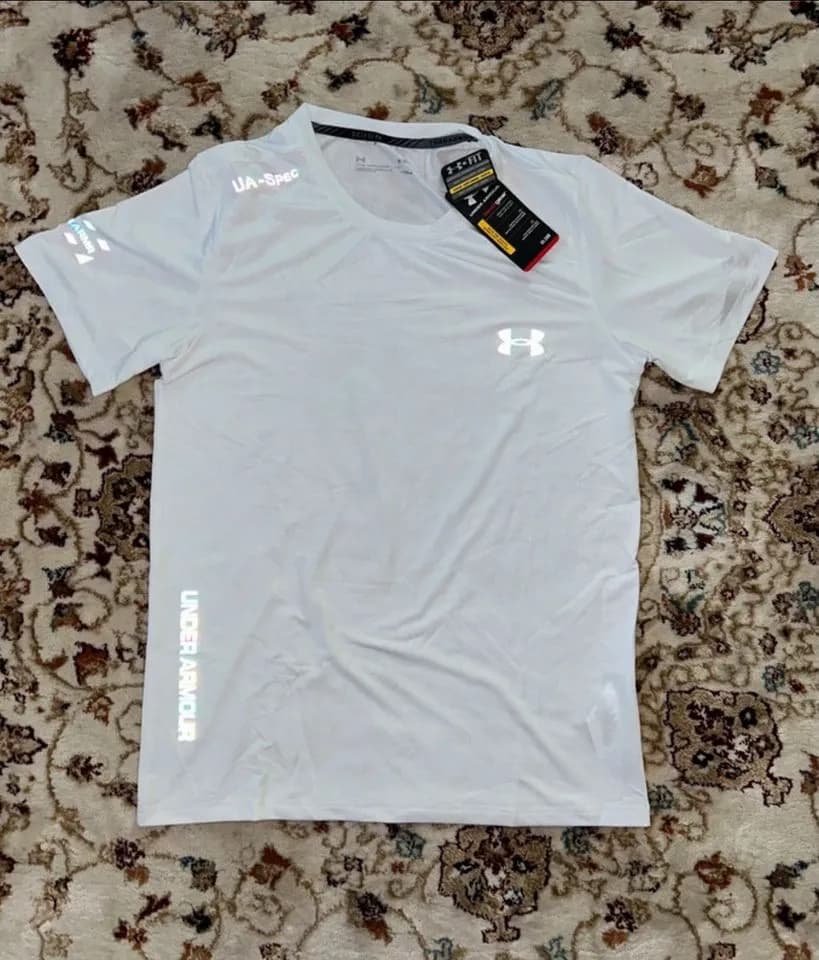 UNDER ARMOUR gym t shirt — product from 1688, photo 2 of 4