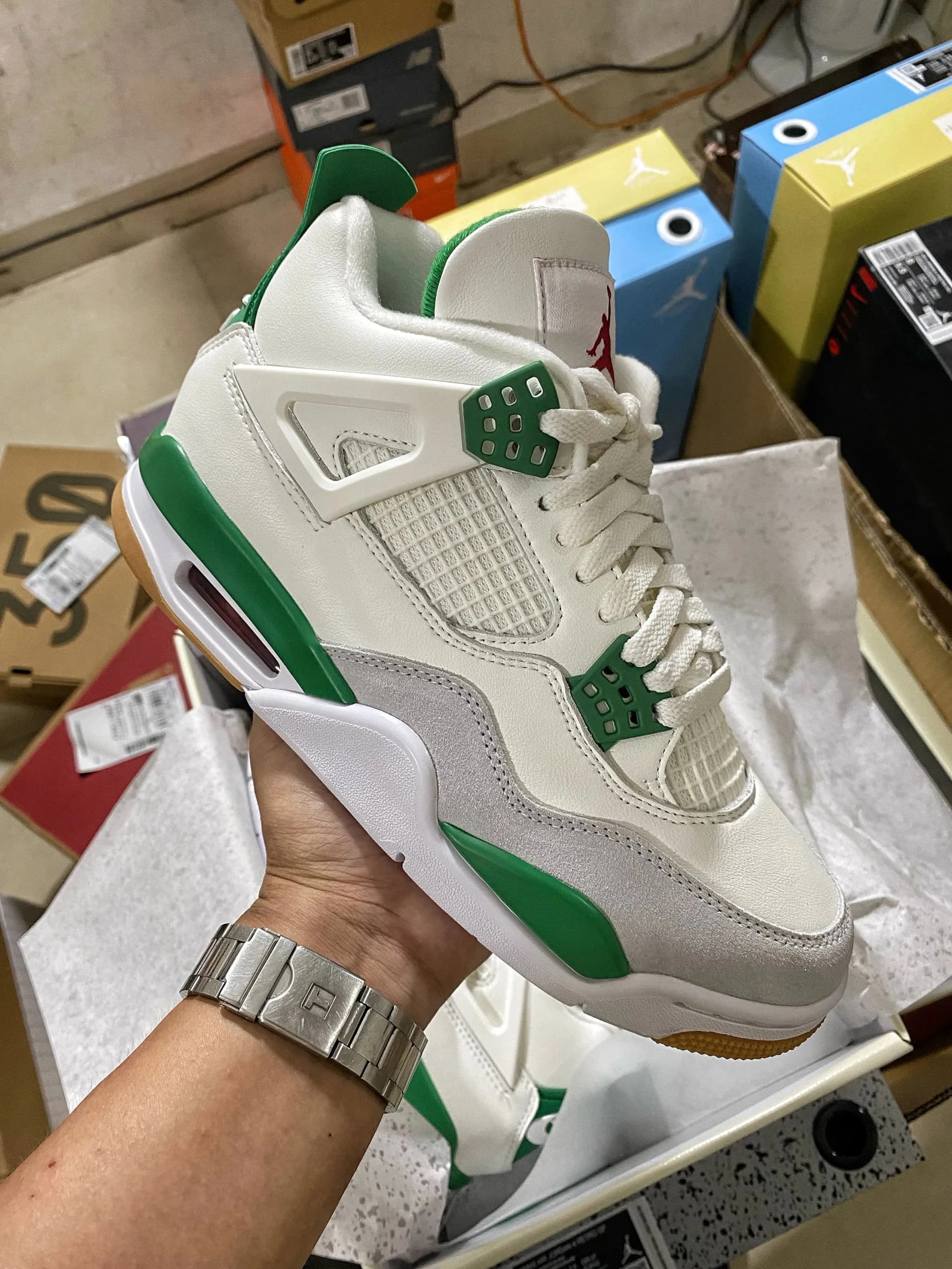 Aj4 — Shoes from Weidian