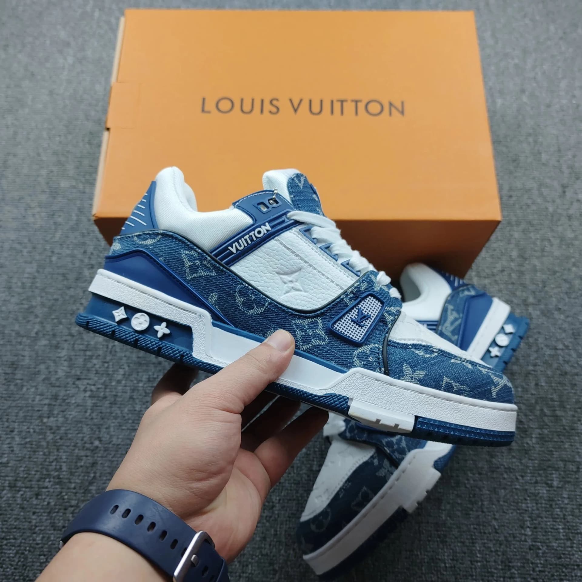 BUNCH OF LV TRAINERS from Weidian
