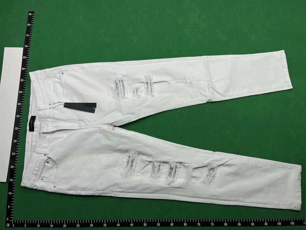 AMIRI jeans — product from Weidian, photo 2 of 4