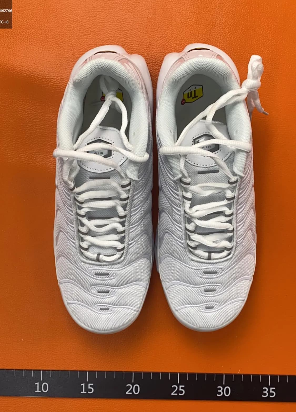 Lowbudget Tn‘s — product from 1688, photo 1 of 7