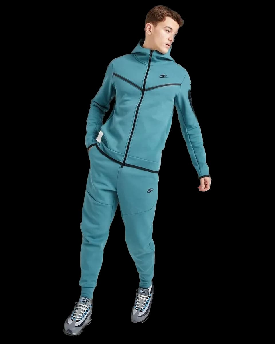 Nike Tech Cench Season — Tracksuits from Weidian