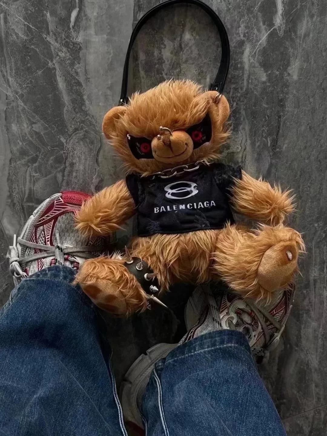 Balenciaga Bear — Accessories from Weidian