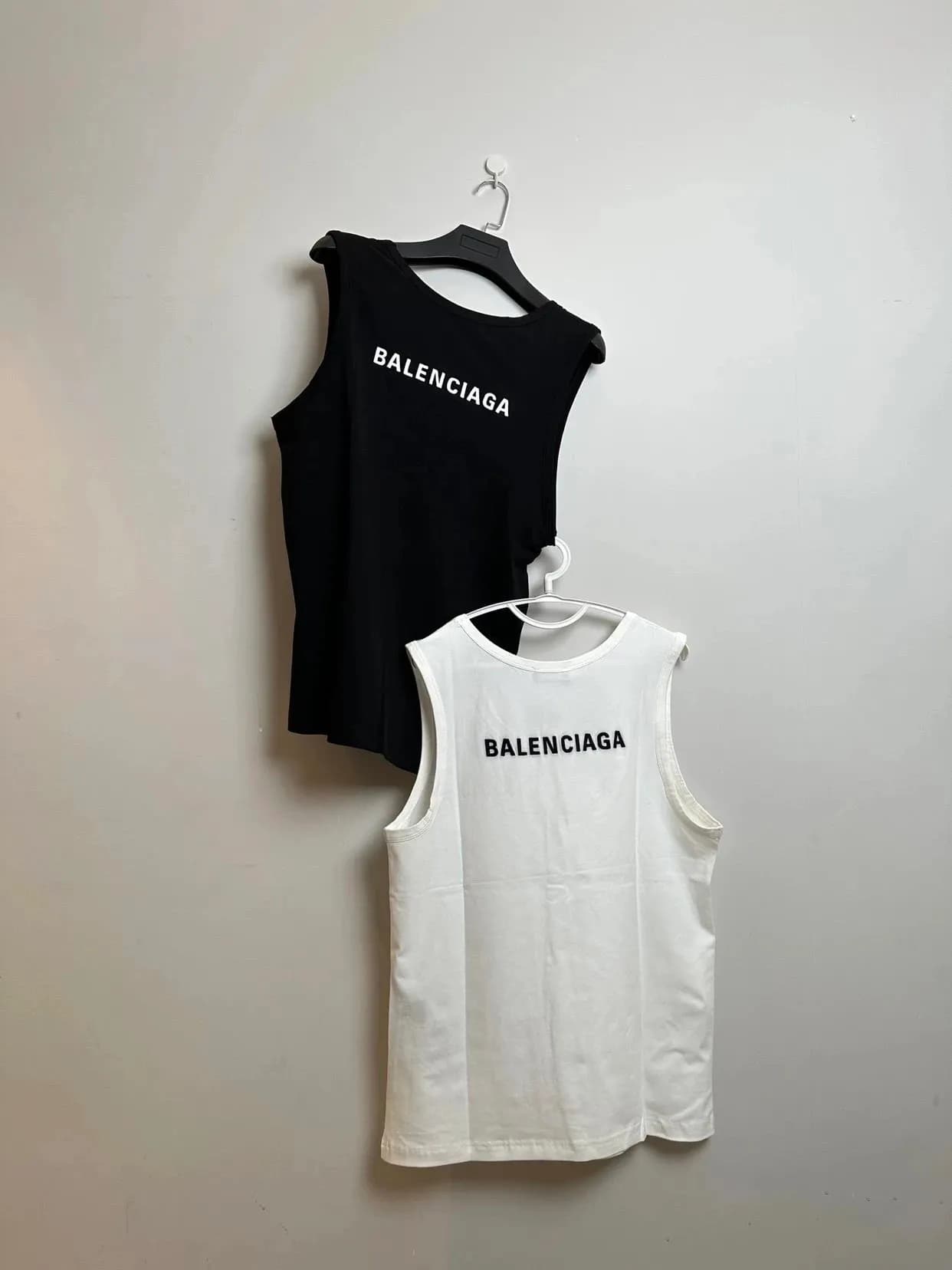 Balenciaga Tanktop — T-Shirts from Weidian