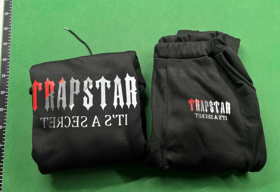 TRAPSTAR BUDGET TRACKSUITS 3 COLOURWAYS — Tracksuits from Taobao, photo 2 of 2