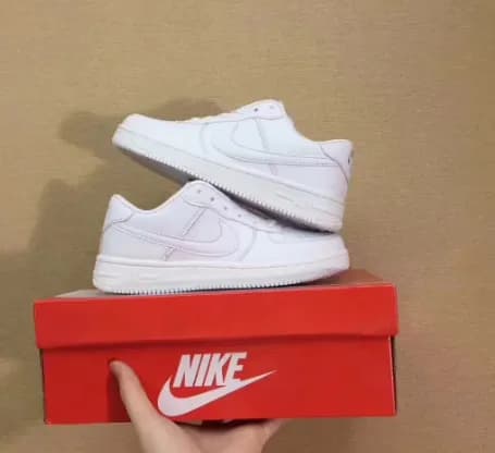 NIKE AIR FORCE 1 BUDGET 8 COLOURWAYS — Shoes from Weidian, photo 2 of 2