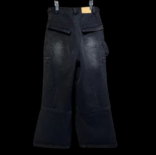BALENCIAGA SKI WEAR CARGO JEANS — Pants from 1688, photo 2 of 2
