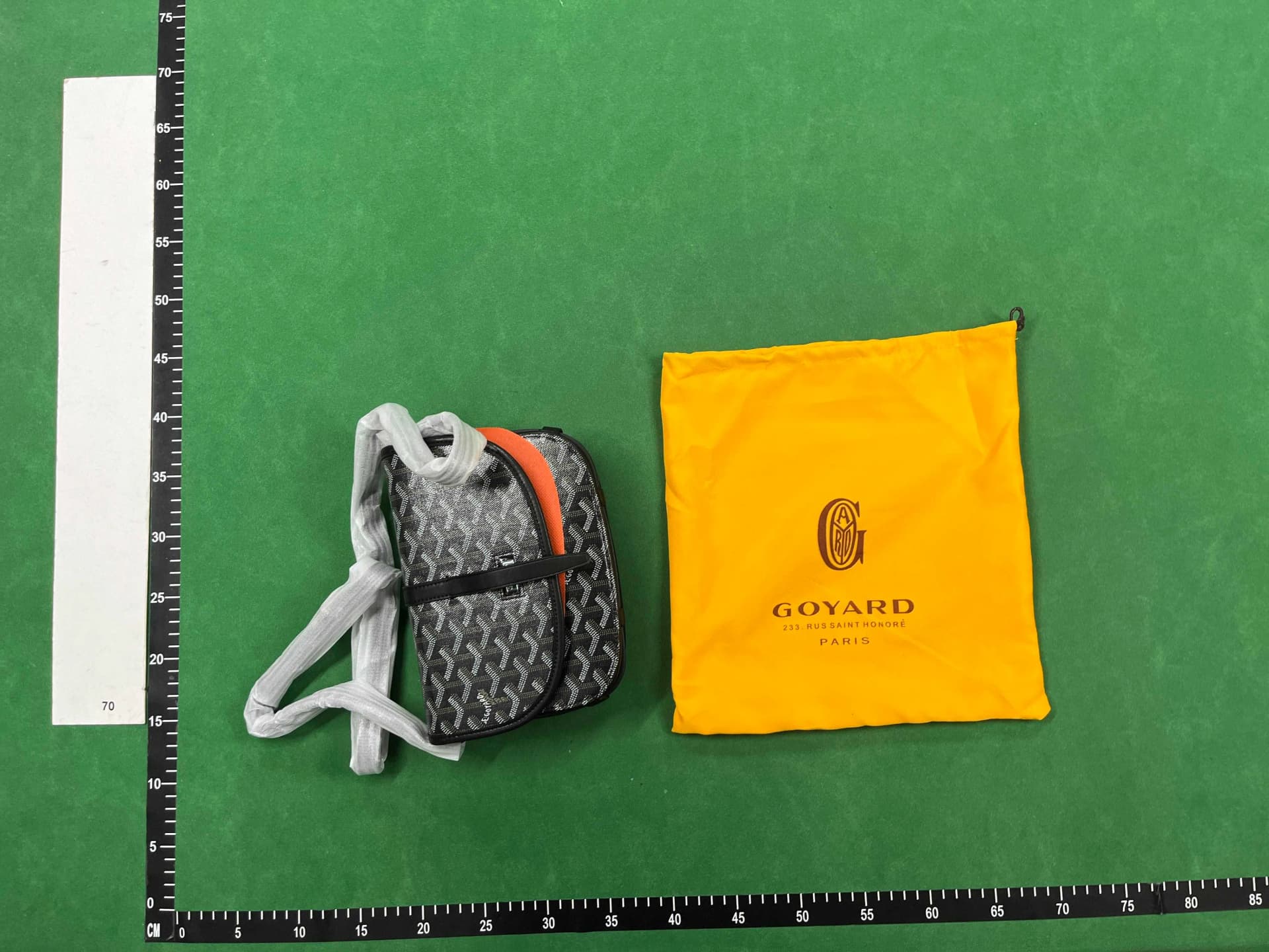 goyard messenger — product from Taobao, photo 2 of 6
