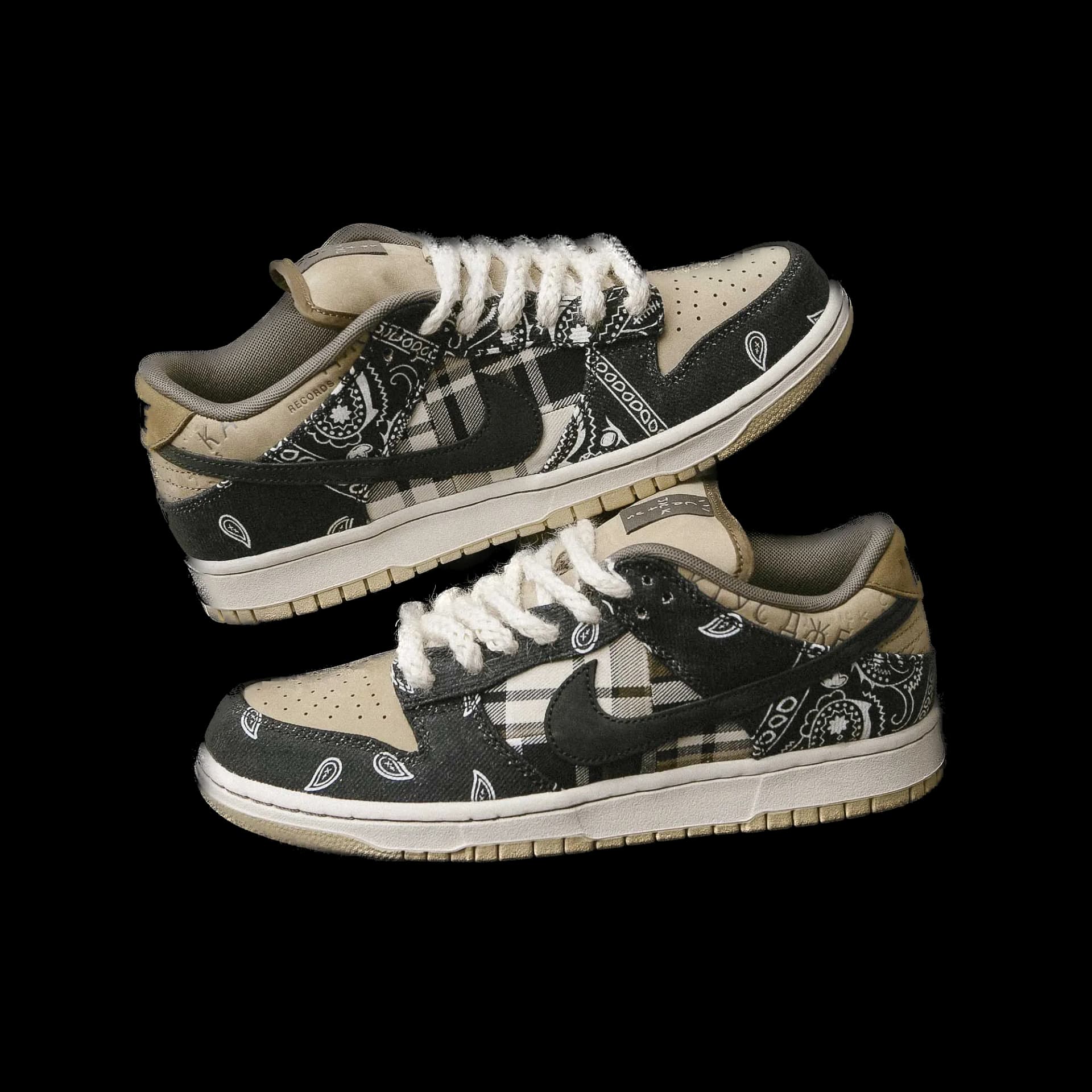Travis Scott x NK SB Dunk Low — Shoes from Weidian, photo 3 of 3