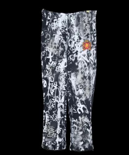 BALENCIAGA SKATER GRAFFITI SET — Tracksuits from 1688, photo 2 of 2