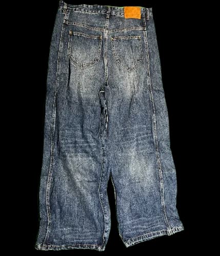 BALENCIAGA LOUIS VUITTON JEANS — Pants from Taobao, photo 2 of 2