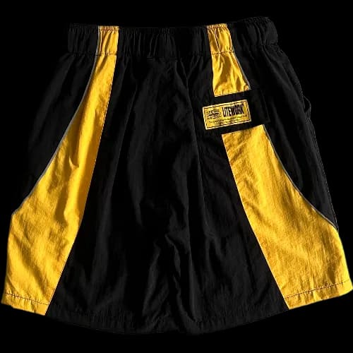 corteiz shorts Alcatraz Sun & Rain Black & Yellow — Pants from Weidian, photo 2 of 2