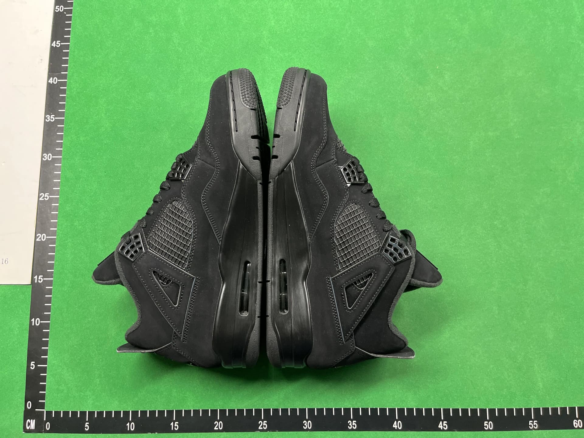 GX Jordan 4 — product from Weidian, photo 7 of 8