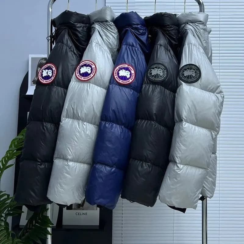 Big Goose Down Jacket Puff Winter 2025 New Shiny High Quality 2252M Thickened Warm Couple Bread Clothes 93 — clothing from Weidian