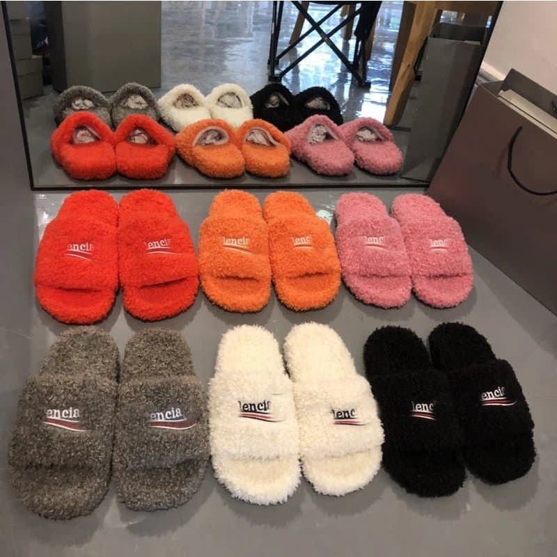 Fuzzy Letter Print Slippers — shoes from Weidian