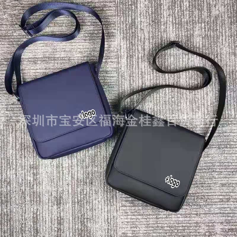 lacoste shoulder bag — product from 1688, photo 3 of 3
