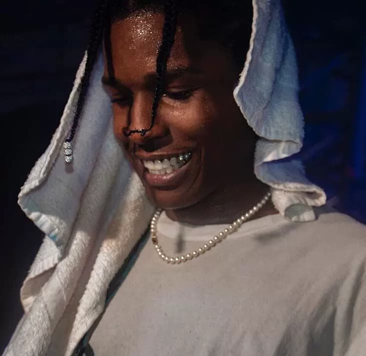 European and American popular ASAP ROCKY same retro artificial pearl necklace men's and women's hip hop clavicle chain couple choker from Taobao
