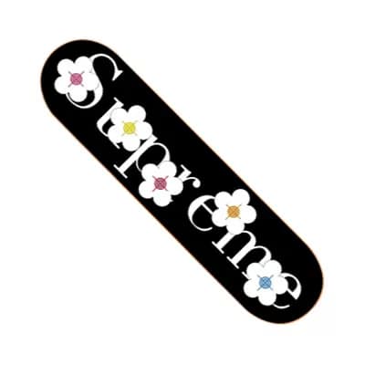 supreme skateboard indoor display advertising design fashion wall pendant fashion brand decorative skateboard from Taobao
