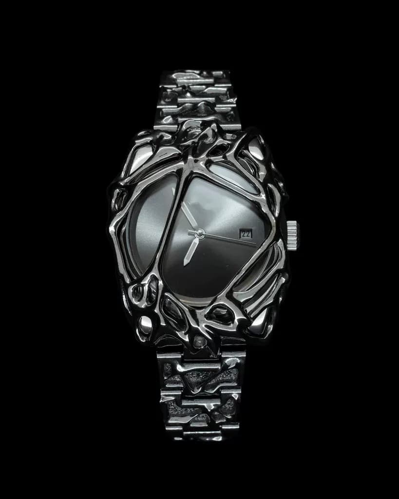 Original paw alabaster style retro y2g European and American watch special shaped advanced ins same style special interest design from Taobao