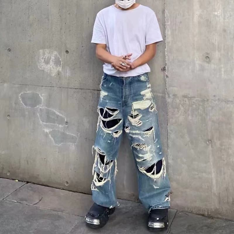 BALENCIAGA DISTRESSED JEANS — product from Taobao, photo 3 of 3