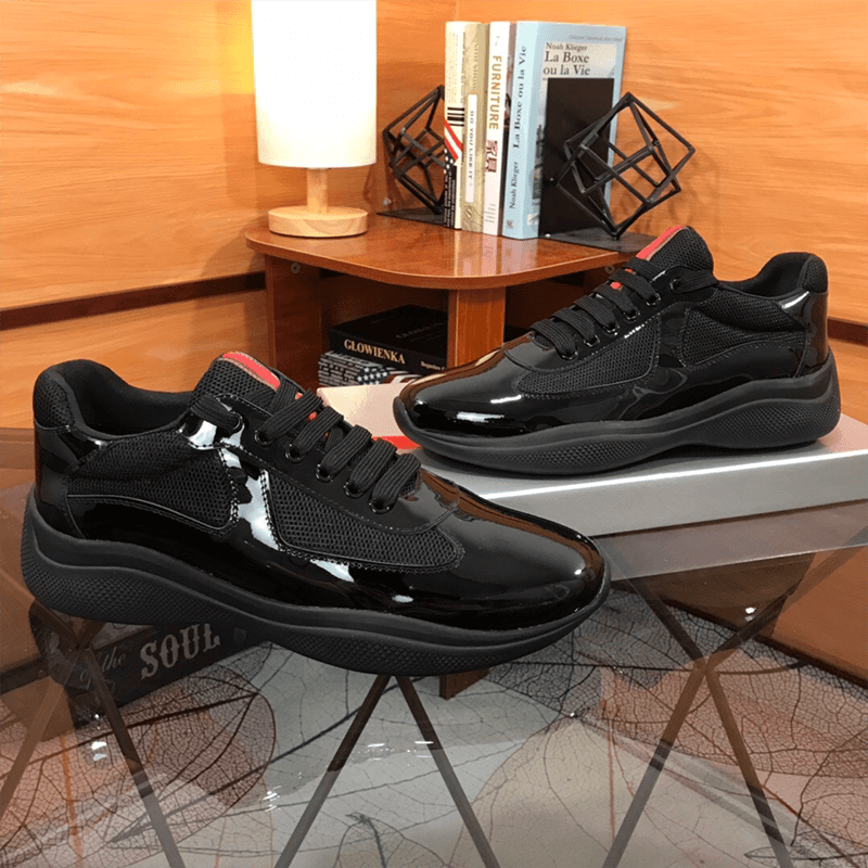 Bright patent leather mesh breathable casual shoes comfortable leather men's shoes 2022 spring all matching sports stylish sneaker home — product from Taobao, photo 1 of 1