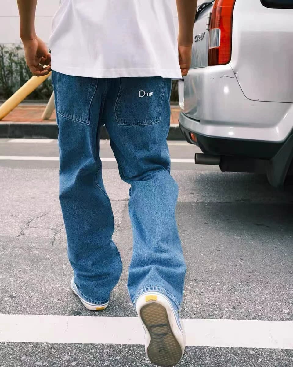 DIME 2022ss three dimensional embroidery LOGO denim trousers American high street style unisex style — product from Taobao, photo 1 of 1