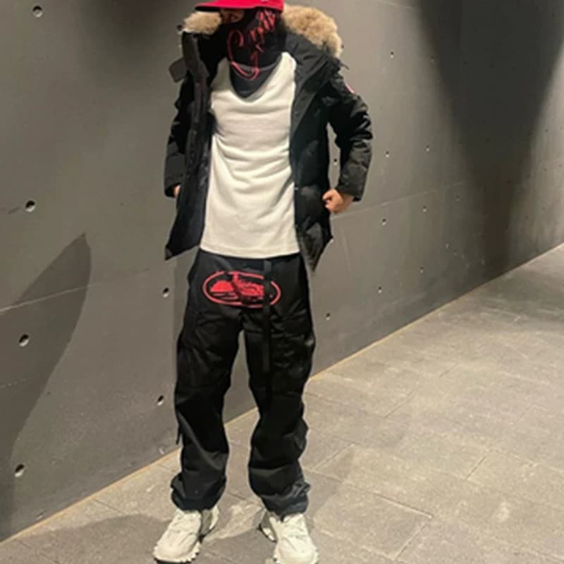 corteiz American multi pocket cruise print overalls men's trendy street loose straight casual long pants from Taobao