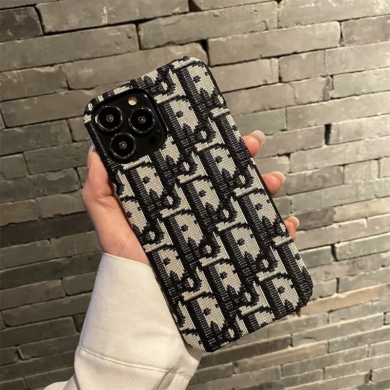 Dior phone case — product from Taobao, photo 3 of 3