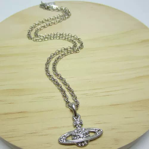 Vivienne Westwood necklace #1 — product from Taobao, photo 3 of 3