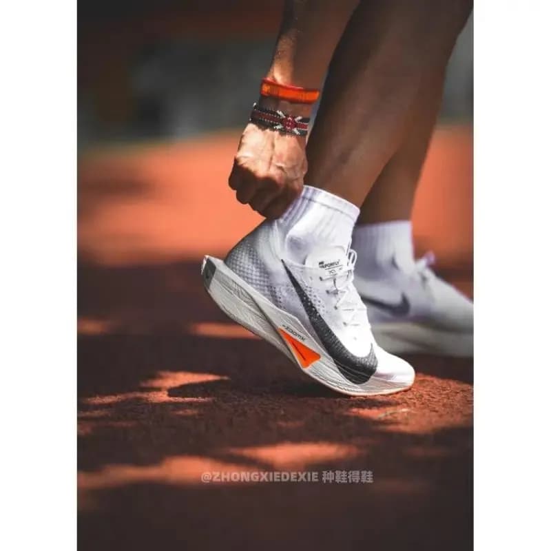 Running Shoes N — Shoes from Weidian, photo 1 of 1